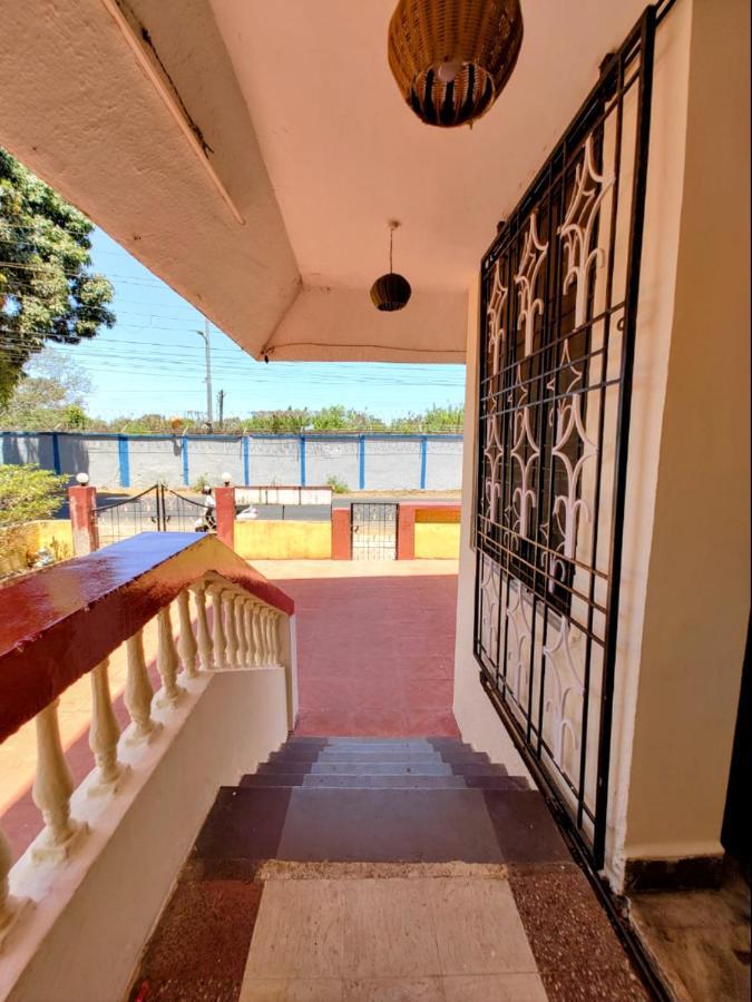 Sea View Resorts Bogmalo Bagian luar foto